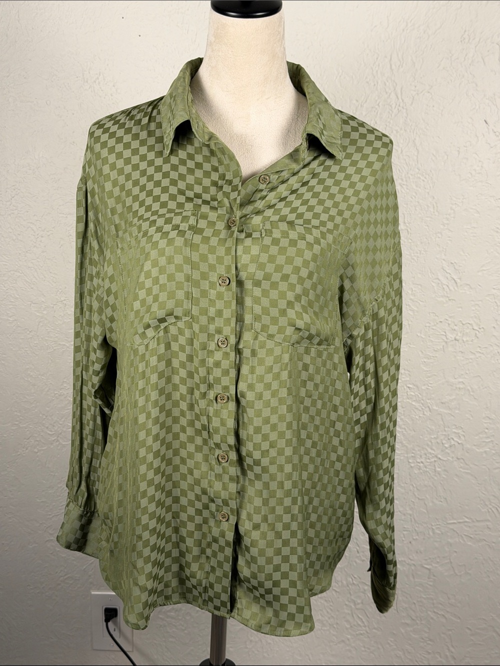 Grace Olive Green Checkerboard Button-Down Shirt Rayon Relaxed fit size small